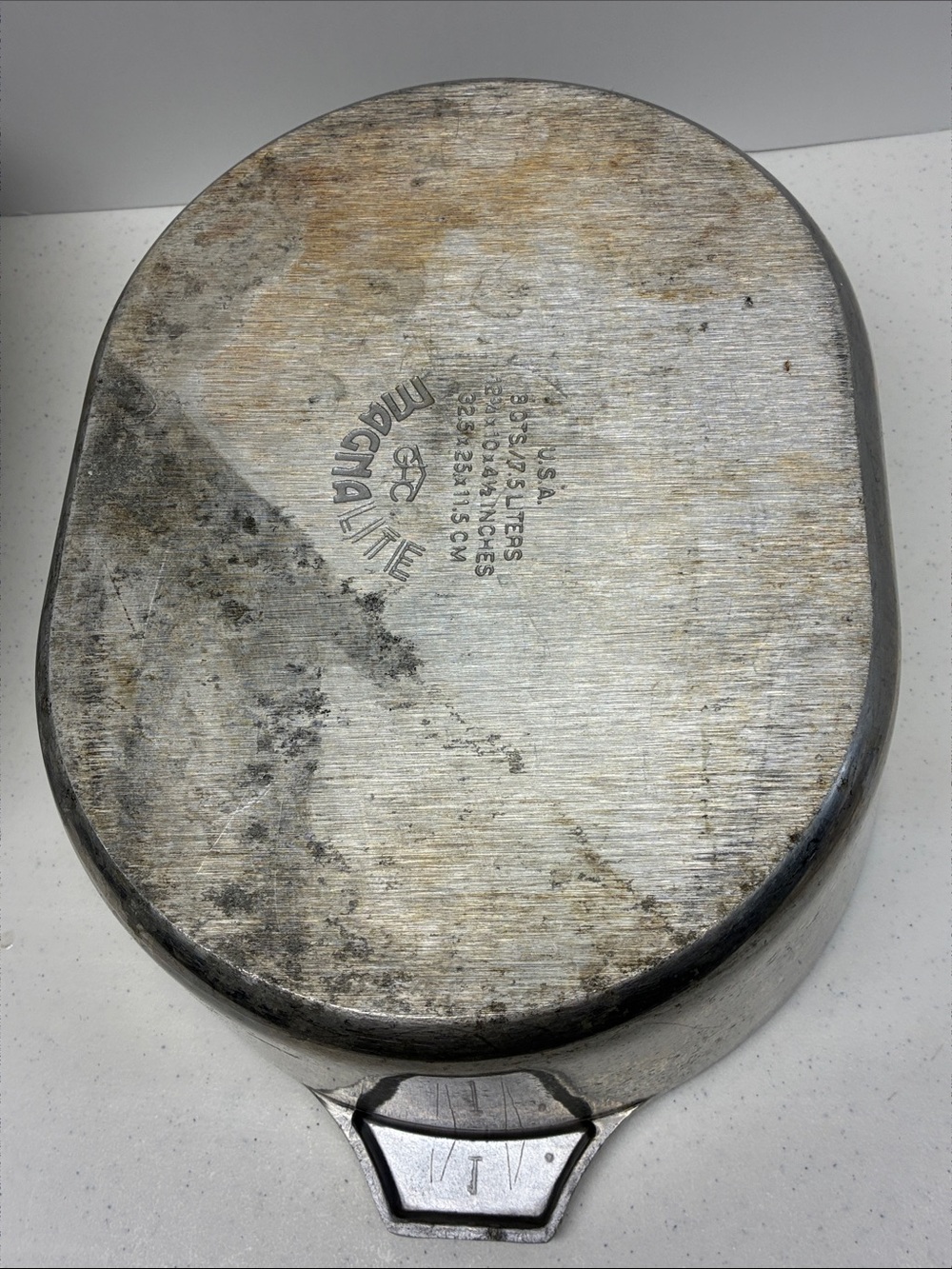 Vintage Heavy Duty Aluminum Roaster w Lid Large Oval Roasting Pan Retro Cookware - Picture 5 of 7